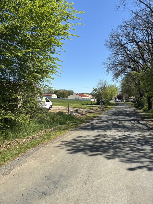 Offres de vente Terrain à batir Cloué 86600